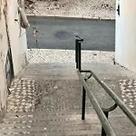 - * Lisboa