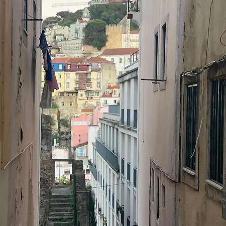 - Lisboa